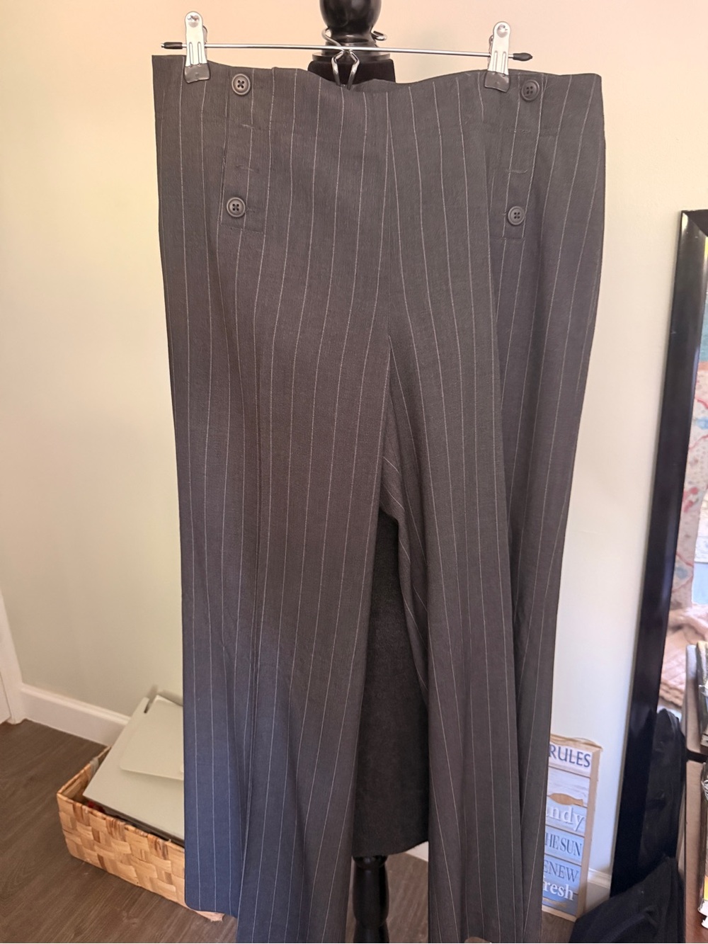 Larry Levine Charcoal Gray Pinstripe Dress Pants